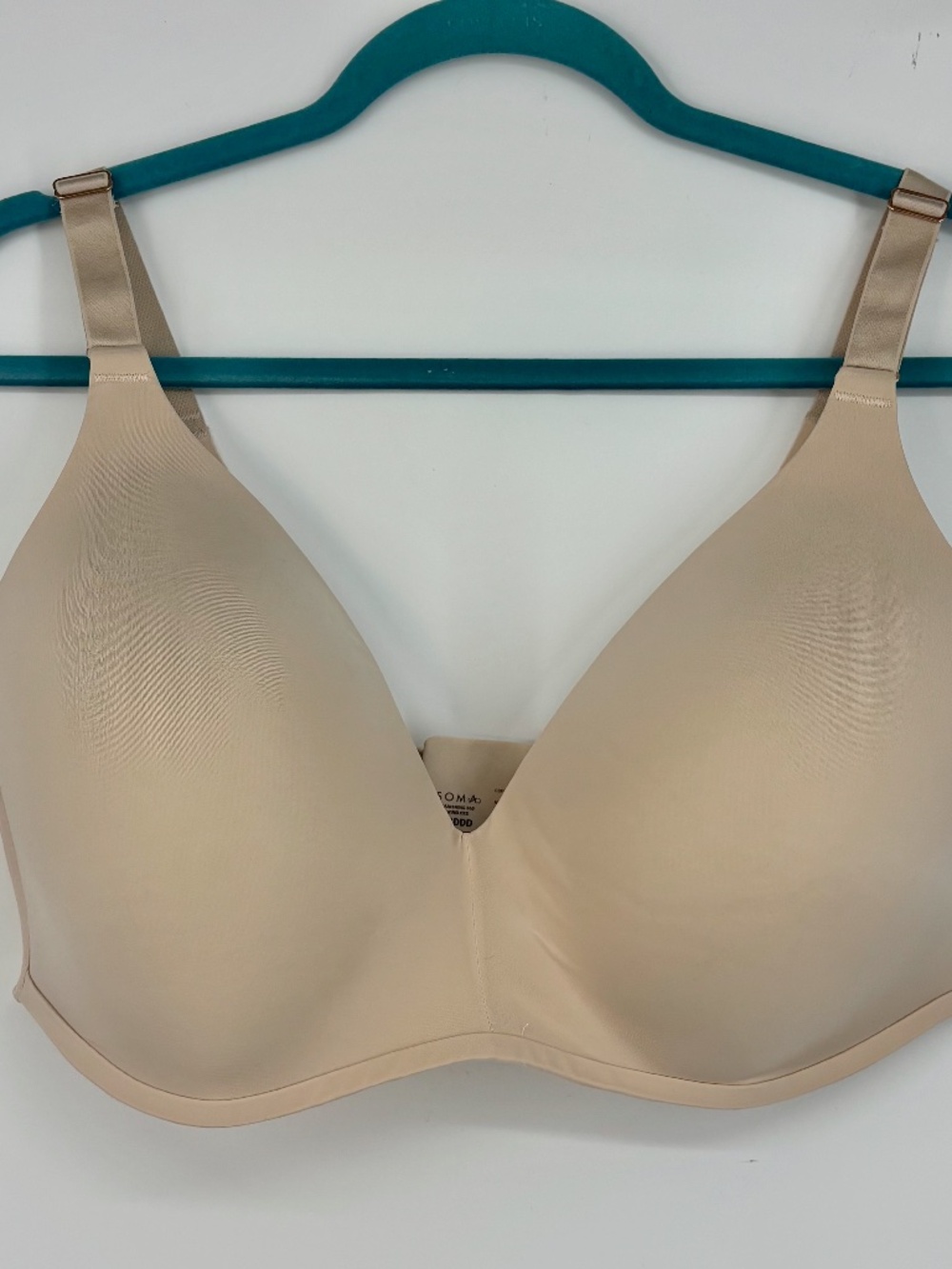 Soma Size 38DDD Vanishing 360 Wireless Bra Beige Lightly Lined Back Closure